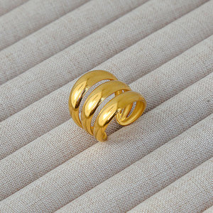 Anello da Donna Aperto Regolabile MW all'Ingrosso in Acciaio Inossidabile Placcato Oro 18k Gioielli Impermeabili Vendita all'Ingrosso Anello Geometrico in Oro da Donna - Product Image 3
