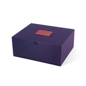 Boîtes de parfum en papier personnalisées avec insert en <span class=keywords><strong>mousse</strong></span> pour cosmétiques, emballage en carton de luxe, boîtes cadeaux magnétiques pour soins de la peau - Product Image 4