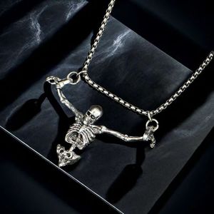 Collier pendentif squelette en acier inoxydable unisexe, longue chaîne, bijoux de mode pour soirée - Product Image 1