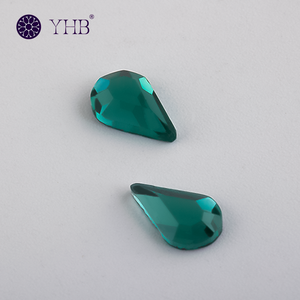 Piedras de Cristal Redondas Planas de Varios Tamaños, Sólidas y Estables, para Transferencia de Arte en Ropa Navideña - Product Image 1