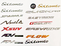 Autocollants 3D souples personnalisés en PVC de luxe, étanches et auto-adhésifs pour motos et voitures, garantie 5 ans, avec lettres et chiffres
