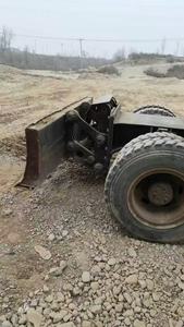 Excavatrice sur pneus Hitachi ZX130 d'occasion, 13 tonnes, très demandée, d'origine japonaise, certifiée CE, avec attache rapide et brise-roche, Daewoo - Product Image 6