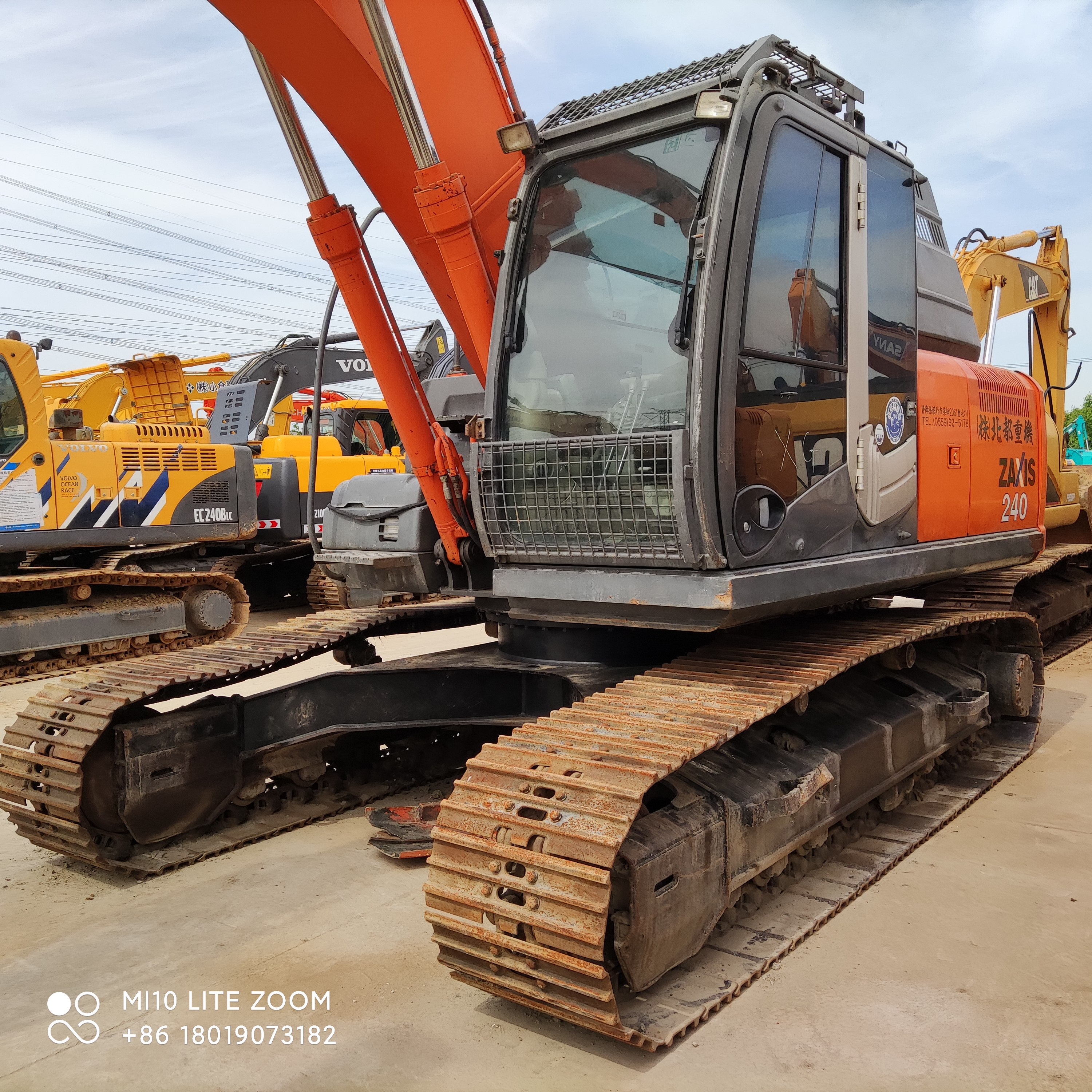 Used HITACHI ZX240-3 Excavator for Sale - Reliable Performance