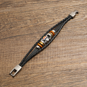 Bracciale da uomo in vera pelle intrecciata a 3 strati con perline, stile punk, con teschio e fibbia - Articolo caldo del momento - Product Image 4
