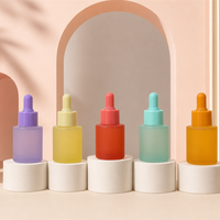 Botol Tetes Kaca Berwarna Matte 30ml Kosong OEM, Botol Serum Minyak Esensial Isi Ulang dengan Tutup Warna-warni, Warna Kustom Grosir