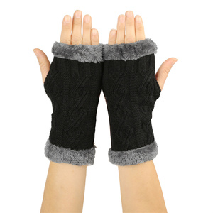 Vente en ligne de gants d'hiver à demi-doigts en tricot pour femmes Jacquard pour poignet épais en peluche de nouvelle mode - Product Image 3