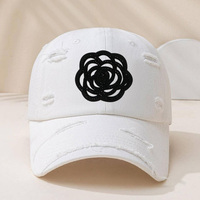 Perles noires, fleurs, paillettes pour chapeaux, patchs à coudre, broderie, patchs en chenille, logo personnalisé, patch thermocollant