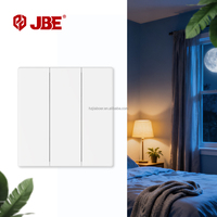 Interruptor de Pared Estándar Británico de 3 Tomas, 1/2 Vía, 16AX, Rango Plano, 250V, para Enchufes y Tomas de Corriente de Hogar y Oficina