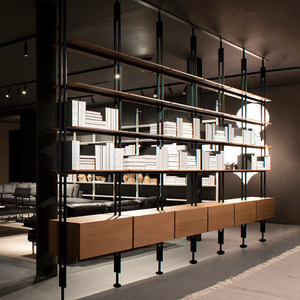 Étagère de rangement multi-niveaux pleine hauteur de style italien en fer et bois massif minimaliste pour salon, modèle ZY99 - Product Image 1