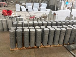 Colonna in Granito Bianco Sesamo G603 per Sicurezza Stradale, Pilastro in Pietra per Parcheggi e Strade, Direttamente dalla Fabbrica - Product Image 5