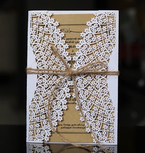 Vente en gros de cartes d'invitation découpées au laser à couverture rigide rustique, blanches et creuses, invitations de <span class=keywords><strong>fête</strong></span> de luxe VIP - Product Image 3