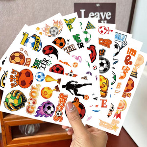 Tatuajes Temporales con Temática <span class=keywords><strong>de</strong></span> Fútbol que Brillan <span class=keywords><strong>en</strong></span> la Oscuridad para Fiestas, Pegatinas Faciales Perfectas para Bolsas <span class=keywords><strong>de</strong></span> Regalos o Celebraciones Deportivas - Product Image 2