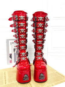 Bottines à plateforme en cuir verni rouge pour femmes, boucle en forme de crâne, style gothique punk, semelle épaisse, mi-mollet, chaussures de soirée - Product Image 5