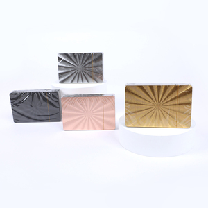 Cartes de poker imperméables plaquées or 24 carats, cartes à jouer avec logo personnalisé - Product Image 3