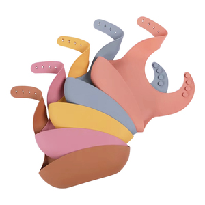 Bavoir Bébé Polyvalent en Silicone, Motif Moucheté, 17 Couleurs, Imperméable, Ajustable, Idéal pour l'Alimentation et la Dentition - Product Image 6