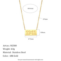 Colliers en acier inoxydable plaqué or 18 carats pour femmes