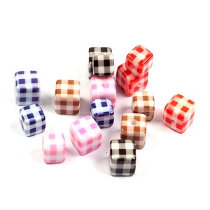 Bein jewelry acrylic lattice pattern square beads for diy jewelry making necklace or bracelet beads accessories