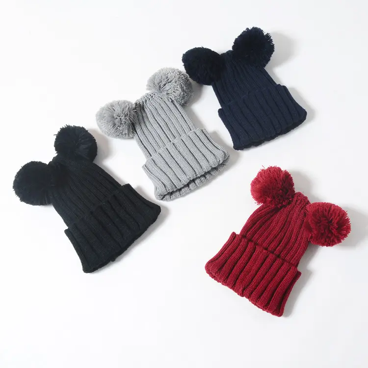 3.High Quality Kids Baby pom pom Beanie Hats Wholesale Lovely Knitted Baby Christmas Hat Winter Hat Children