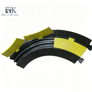 Rampe de protection de câbles détachable de haute qualité 1000*250*50mm pour usine, en vente - Product Image 1