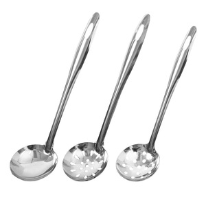 Cuchara coladora de acero inoxidable con mango largo para sopa y olla caliente, para cocina doméstica y uso público, colgante - Product Image 3
