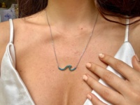Collier en argent sterling 925 avec opale bleue hawaïenne en forme de vague, vente en gros d'usine, collier vague océanique pour les surfeurs, bijoux de plage