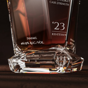 Botella de Vidrio Transparente Personalizada de 750 ml con Corcho para Whisky, <span class=keywords><strong>Vodka</strong></span>, Licores y Tequila - Product Image 2