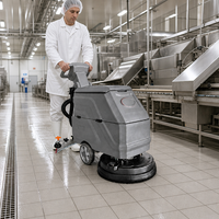 CleanHorse H20 Hochleistungs-Lagerhallen-Bodenreinigungsmaschine Kommerzielle Batteriebetriebene Maschine für die Reinigung von Logistikzentren