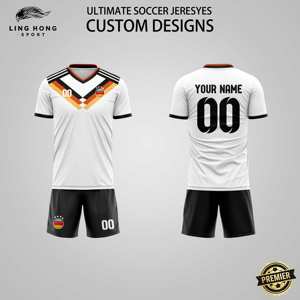 Maßgeschneiderte Original-Qualität Fußballbekleidung für Erwachsene Bedruckte Fußballtrikot-Sets Wärmeübertragungsdruck Retro Fußballtrikot Uniform Unisex - Product Image 1