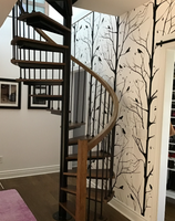 Solution d'escalier circulaire haut de gamme et peu encombrante avec marches en bois dur naturel pour duplex – Escalier en colimaçon en bois