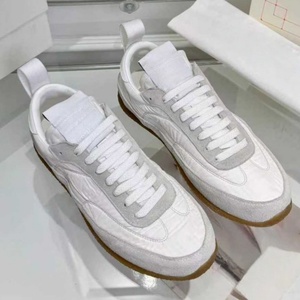 Chaussures de sport en cuir véritable avec maille respirante anti-odeur, même style que la marque, élégantes chaussures à lacets à semelle épaisse - Product Image 3