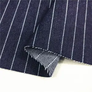 Tessuto denim jacquard elasticizzato tinto in filo di cotone poliestere