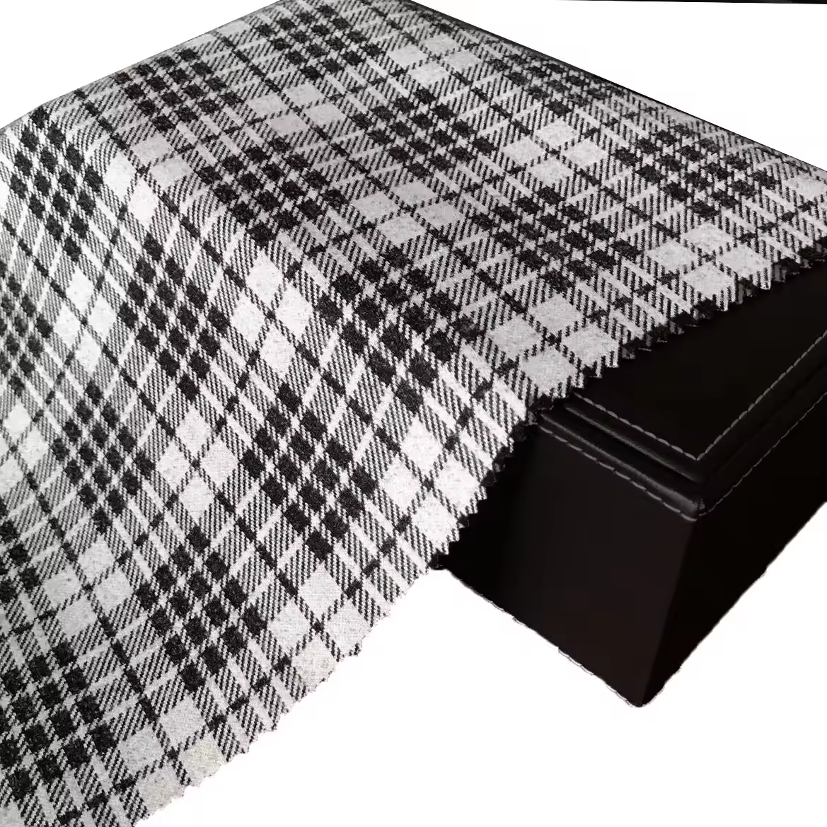 High Quality Girls Garment Black Check Plaid Stripe Knit Stretch Eco-Friendly 100% Recycled Polyester Jacquard Tartan Roma