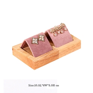 Espositore per Gioielli e Orecchini in Velluto <span class=keywords><strong>Rosa</strong></span> con Base in Legno - Product Image 4