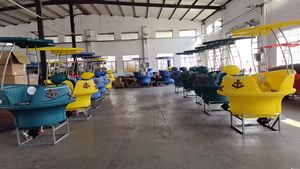 Parques Aquáticos e Lagos QIQU Houston com Luzes LED e Som Exclusivos para Adultos, Barcos Aquáticos Motorizados Temáticos de Pirata à Venda - Product Image 3