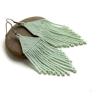 Pendientes largos de cuentas a la moda - Product Image 1
