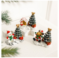 Mini figurines de Noël en résine : Bonhomme de neige, Père Noël, rennes – Ensemble de décorations de scène de village pour table, en stock