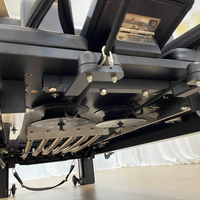 Machine de Pilates Reformer Classique Portable Professionnelle en Alliage d'Aluminium Blanc Réglable et Durable pour Studio de Pilates