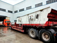 Machine de criblage vibrant à haute efficacité pour pierres et sable, à économie d'énergie, pour la transformation alimentaire, entraînée par moteur à engrenages, faible consommation