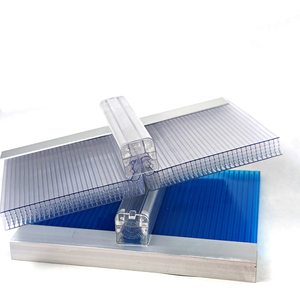 <span class=keywords><strong>Plaque</strong></span> <span class=keywords><strong>de</strong></span> fixation en <span class=keywords><strong>polycarbonate</strong></span> industrielle économique pour toitures d'hôpitaux et d'entrepôts - Écologique et durable - Vente en gros - Product Image 4