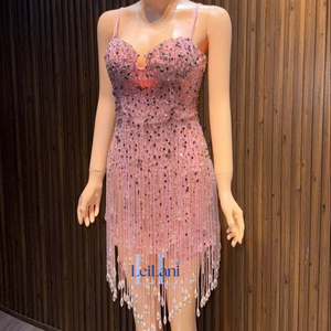 Robe moulante mini de luxe à manches classiques pour femme, en soie haut de gamme avec décoration en strass, respirante et confortable, fabriquée à Hanoï - Product Image 1