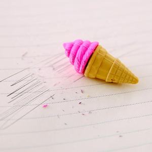 ชุดยางลบดินสอรูปอาหาร 4 ชิ้นต่อแพ็ค รูปทรงผัก เค้ก ขนมปัง สำหรับสำนักงาน การเรียน ขนมหวาน ยางลบสำหรับโรงเรียน - Product Image 6