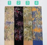 Tissu en dentelle à sequins florale abstraite de luxe, tissu en tulle brodé à rayures verticales multicolores pour robe de bal haute couture