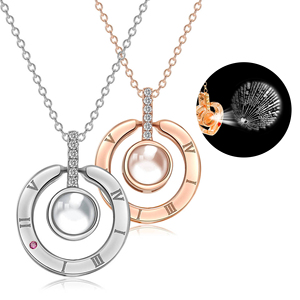 Collar con inicial personalizada I Love You para mujer, colgante de plata de oro rosa romana con proyección de amor, 100 <span class=keywords><strong>idiomas</strong></span>, Q768 - Product Image 1
