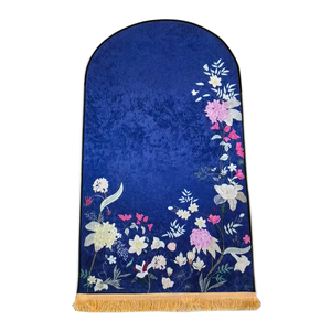 Tapis de prière musulman en gros d'usine, tapis de prière islamique 100% polyester, tapis de prière en velours brillant - Product Image 5