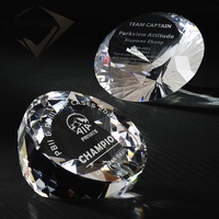 Cadeau d'anniversaire d'entreprise : presse-papiers en verre cristal à facettes en forme de demi-sphère, avec diamant rond, souvenir d'entreprise