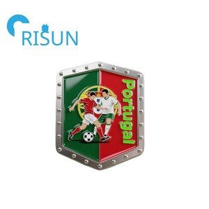Usine Portugal Lisbonne Voyage Souvenir Pin Badge Aimant Métal Personnalisé Portugais Carte Drapeau Chapeau Cap Émail Épinglette Badge Emblème - Product Image 6