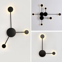 Lampe murale LED d'art minimaliste nordique créative à ligne RGB, salon, chambre à coucher, chevet, lampe murale LED d'intérieur