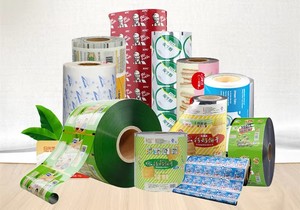 Film plastique en rouleau de qualité alimentaire imprimé sur mesure, film laminé vert, film d'emballage flexible en rouleau pour l'emballage des <span class=keywords><strong>lingettes</strong></span> humides - Product Image 5