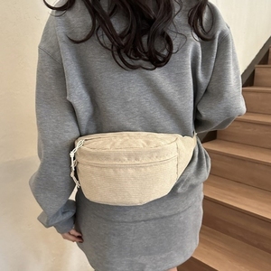 Sac <span class=keywords><strong>banane</strong></span> décontracté en PVC pour <span class=keywords><strong>femme</strong></span>, idéal pour les voyages et le sport - Product Image 4