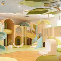 Parc d'attractions en bois pour enfants, thème nature, aire de jeux intérieure avec toboggan et équipements de jeu pour centre commercial et usage domestique